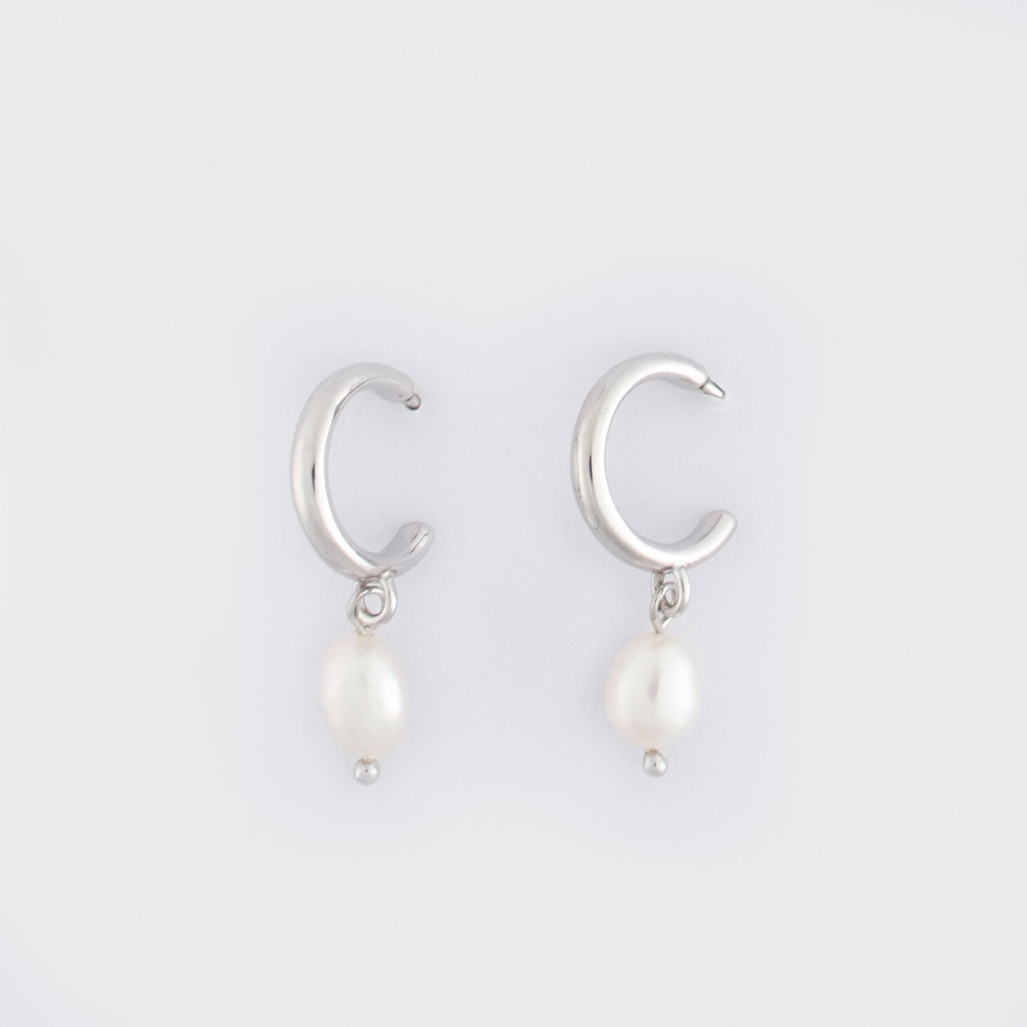 Andrina, the pearl drop earring.